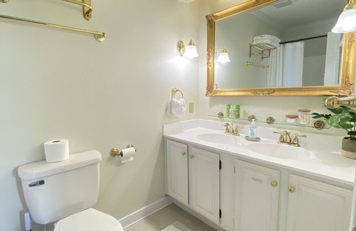 Yorktown House | Historic Yorktown Waterfront Home