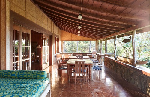 Kaunakakai House | Historical lodge at Pu'u O Hoku Ranch! Outdoor pool and farm-to-table meals!