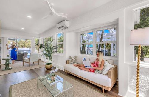 Old Northwood House | Historical Residence Heated Pool Emerald Key RESlDENCES