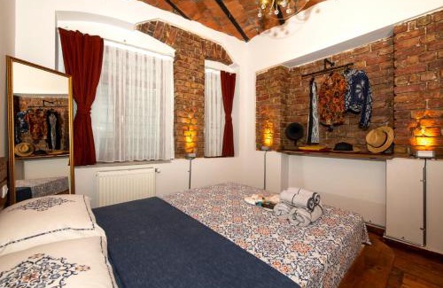 Taksim Apartment | Historical & Retro House @Central of Taksim