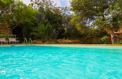 Marsala Villa | Historical villa in Sicily/Nice saltwater swimming pool/Surrounded by nature and fruit trees / 8 Sle