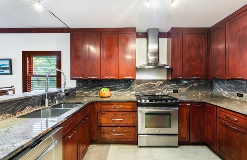 Savannah Condo | Hits the Spotts: Your Tranquil Island Retreat