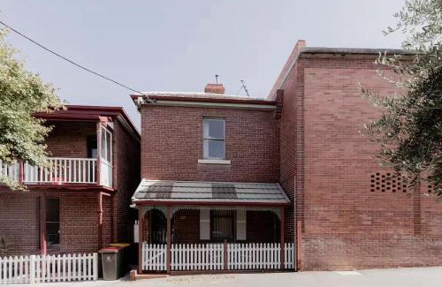 Hobart Central Business District House | 'Hjemme' In the heart of Hobart