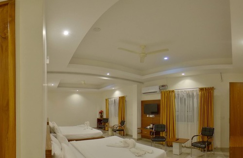 Palahalli Hotel | HM Resort