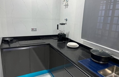 Osu Apartment | Hms sea view villa is your perfect luxury away from home