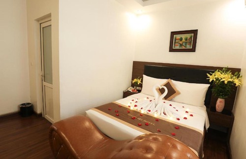 Ha Dong Hotel | Hoàng Gia Xa La Hotel - by Bay Luxury