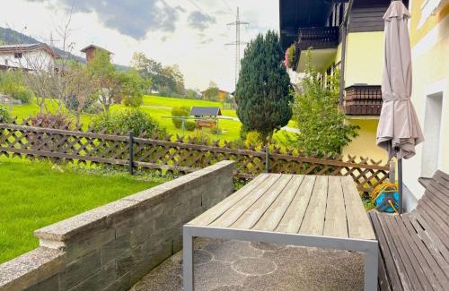 Bruck an der Grossglocknerstrasse House | Holiday Home Machreich by Interhome