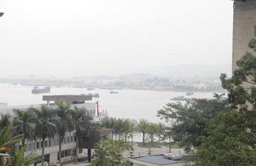 Bai Chay Hotel | Hoang Yen Guesthouse