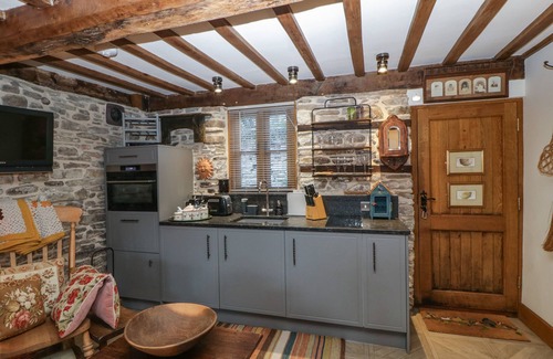 Hay on Wye Cottage | Hoarders Cottage