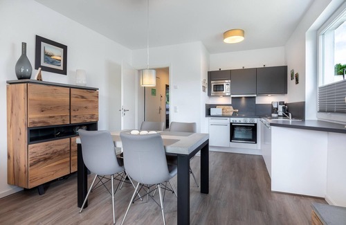 Boltenhagen Apartment | Hochwertiges Ferienapartment mit Sonnigem Balkon und nur 200 m zum Ostseestrand