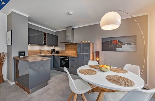 Zirchow Apartment | Hochwertiges Ferienapartment in Ruhiger Süd-west Lage mit Sauna, Wlan und Stellp