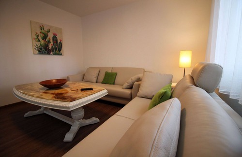 Heppenheim Apartment | Hofreite Top 1: Beautiful, high quality apartment with 63 m²