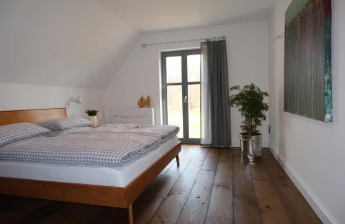 Burg Apartment | HOFSTELLE No. 133