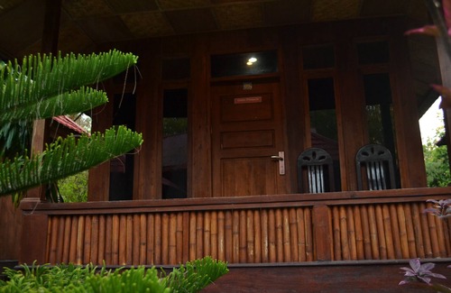Hoga Island House | Hoga Dive Inn Wakatobi
