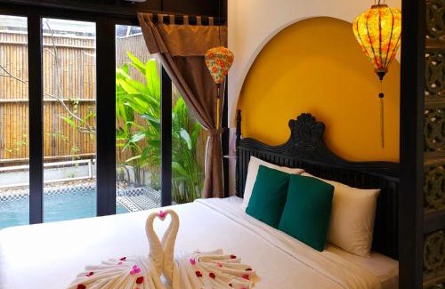 Hoi An Villa | Hoi An Oasis Rosie Villa - 1 Bedroom with Private Pool and Garden View, Local Hoi An Decor