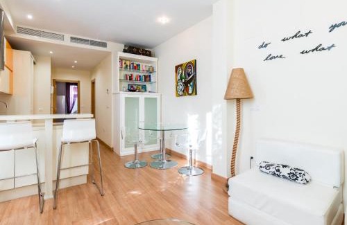 Nervion Apartment | Holi-Rent Goya