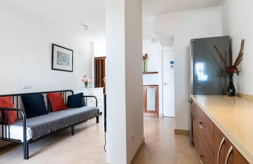 Triana Apartment | Holi-Rent Resitur Private Apartment in Duplex Penthouse next to Plaza de Cuba