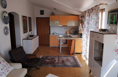 Gospostina Apartment | Holiday 1BR Apartment with Sea View in Budva