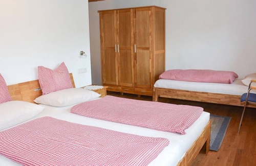 Oberaurach Apartment | Holiday apartment Aurach bei Kitzbühel for 1 - 6 persons with 3 bedrooms - Holiday apartment in one