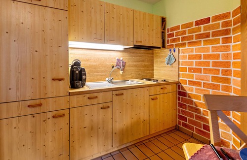 Blasiwald Apartment | Holiday Apartment "Ruheoase" with Private Terrace and Wi-Fi