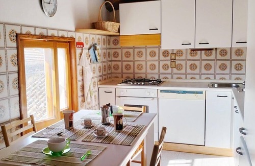 Roseto degli Abruzzi Apartment | Holiday apartment Roseto degli Abruzzi for 1 - 6 persons with 2 bedrooms - Holiday apartment