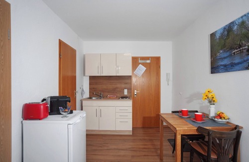 Leutkirch im Allgau Apartment | Holiday Apartment 'Eschach' with Shared Garden, Balcony and Wi-Fi