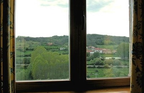 Rabanera del Pinar House | Holiday Apartment "Casa Rural Roblegordo" with Mountain View, Private & Shared Terrace