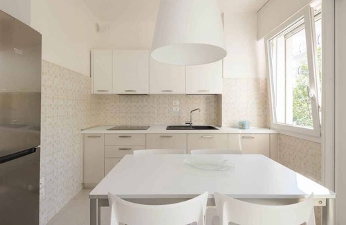 Lignano Sabbiadoro Apartment | Holiday apartment with air conditioning and balcony in Lignano
