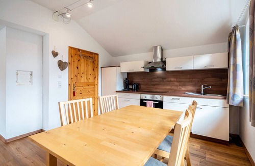 Wolfach Apartment | Holiday Apartment 'Bergblick' with Balcony