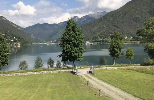 Molina di Ledro Apartment | Holiday apartment with a view of the Ledrosse