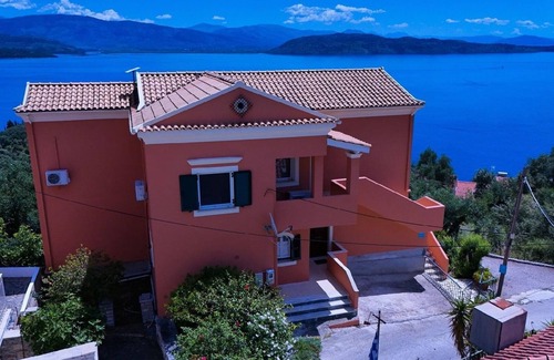 Gimari House | Holiday apartment Kalami for 1 - 5 persons with 2 bedrooms - Holiday house