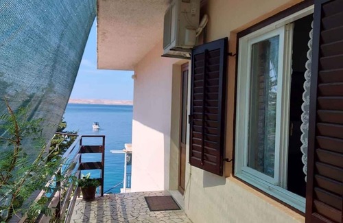 Lukovo Sugarje Apartment | Holiday apartment with air conditioning directly at the sea