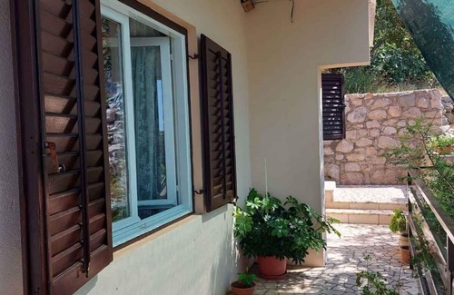 Lukovo Sugarje Apartment | Holiday apartment with air conditioning directly at the sea
