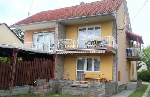 Balatonfoldvar Apartment | Holiday apartment child-friendly with internet and barbecue facilities