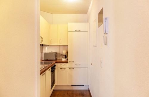 Ischgl Apartment | Holiday Apartment "Alpenflora 2" with Mountain View, Balcony & Wi-Fi