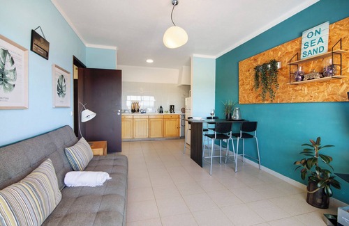 Vale de Centianes Apartment | Holiday Apartment "Amazing Ocean View" near Beach with Balcony & Wi-Fi