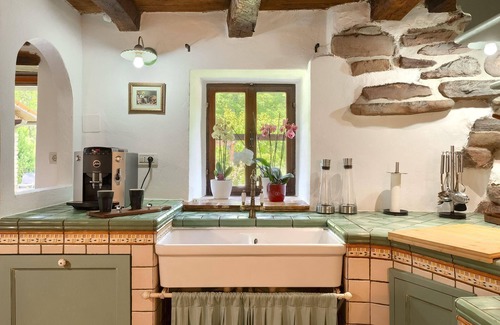 Buzet House | Holiday apartment Buzet for 1 - 8 persons with 4 bedrooms - Holiday house