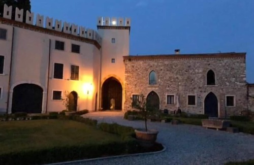Cola Apartment | Holiday apartment Colà for 5 persons with 2 bedrooms - Historical building