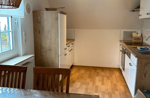 Gellinghausen Apartment | Holiday Apartment '7, 70sqm' with Shared Terrace, Shared Garden and Wi-Fi