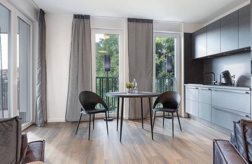 Altenbeken Apartment | Holiday Apartment "Egge Resort 7g" with Balcony, Whirlpool and Sauna