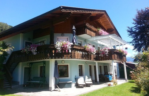 Flattach Apartment | Holiday apartment Flattach for 1 - 10 persons with 2 bedrooms - Holiday apartment in one or multi-fa