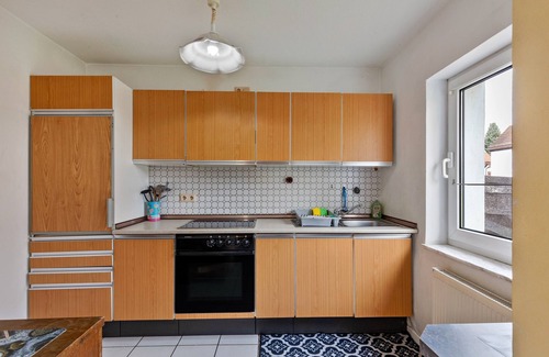 Wernborn Apartment | Holiday Apartment 'Hildegard' with Shared Garden and Wi-Fi