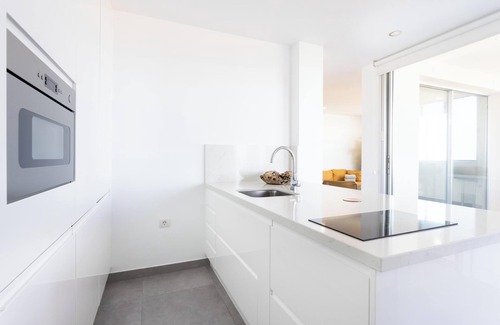 Adeje Apartment | Holiday Apartment Home of Tulio with Sea View, Mountain View, Wi-Fi