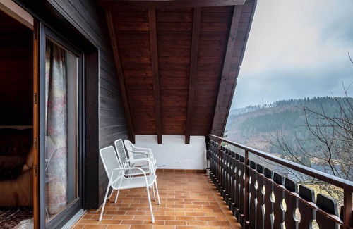 Saig Apartment | Holiday Apartment 'Irmgard' with Mountain View, Balcony and Wi-Fi