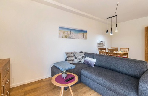 Husbyholz Apartment | Holiday Apartment 'Kattberg 8' with Shared Garden and Wi-Fi