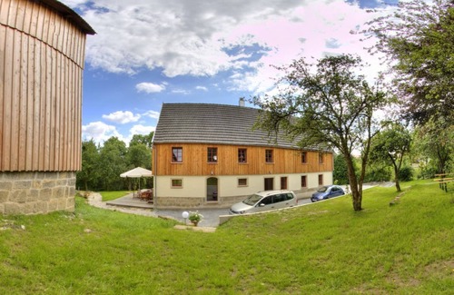 Rathewalde House | Holiday apartment Landhaus Rathewalde-Your quiet domicile near the bast.