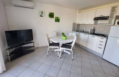 Ravni Apartment | Holiday apartment mit Meerblick