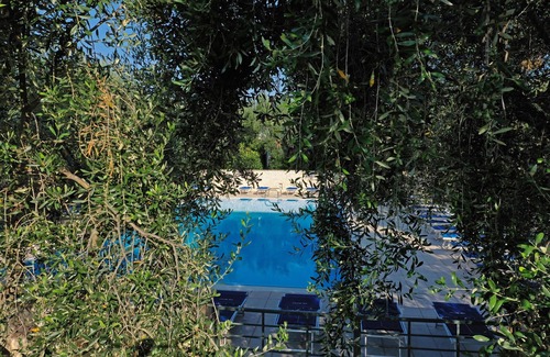 Chiesiola House | Holiday Apartment "orchidea" With Swimming Pool and Private Beach