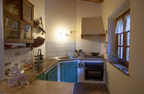Pomaia Apartment | Holiday apartment Pomaia for 1 - 7 persons with 3 bedrooms - Holiday apartment