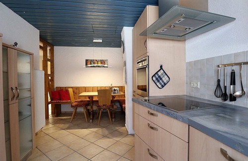 Glottertal Apartment | Holiday Apartment 'Reichenbach' with Balcony and Wi-Fi